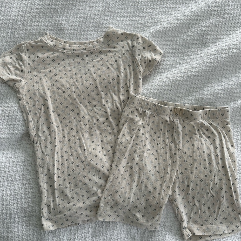 Plain Jane 4T short sleeve Pajama Set